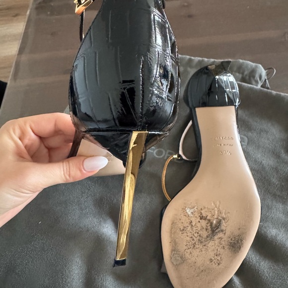 Tom Ford Black Leather Heels with Gold Accent - Picture 5 of 7